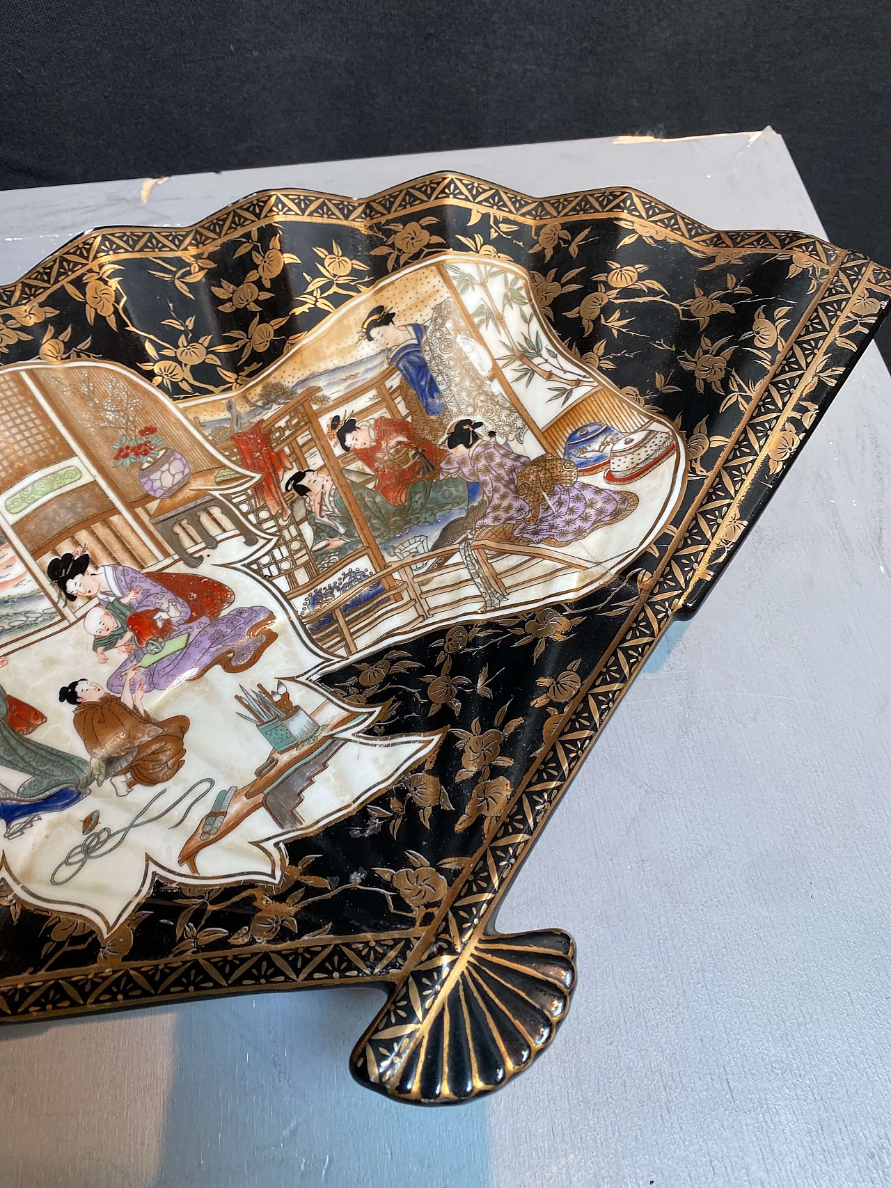 Japanese fan-shaped tidy tray, first 900s 1248870