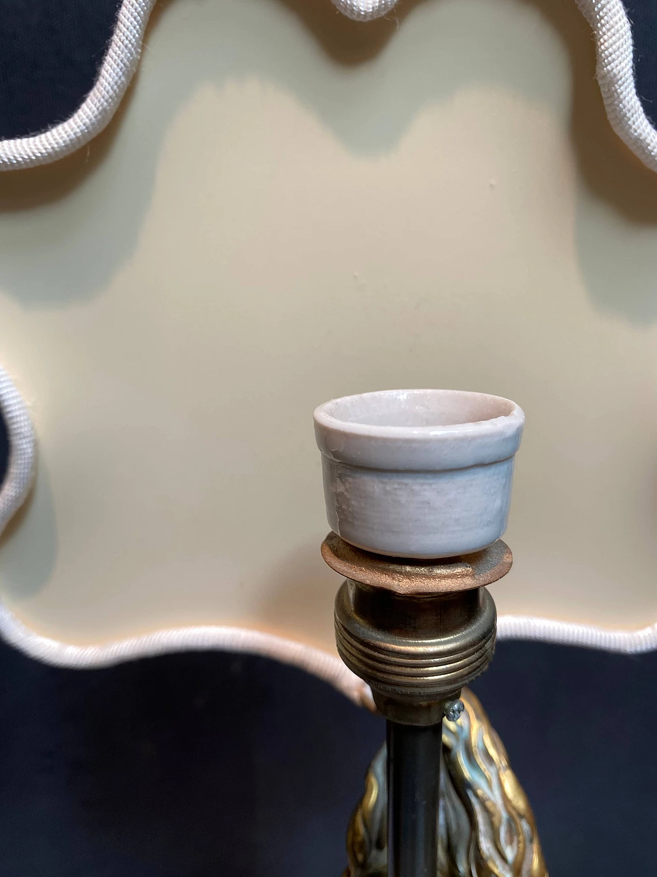 Coppia di abat jour in bronzo dorato, '800 1248928