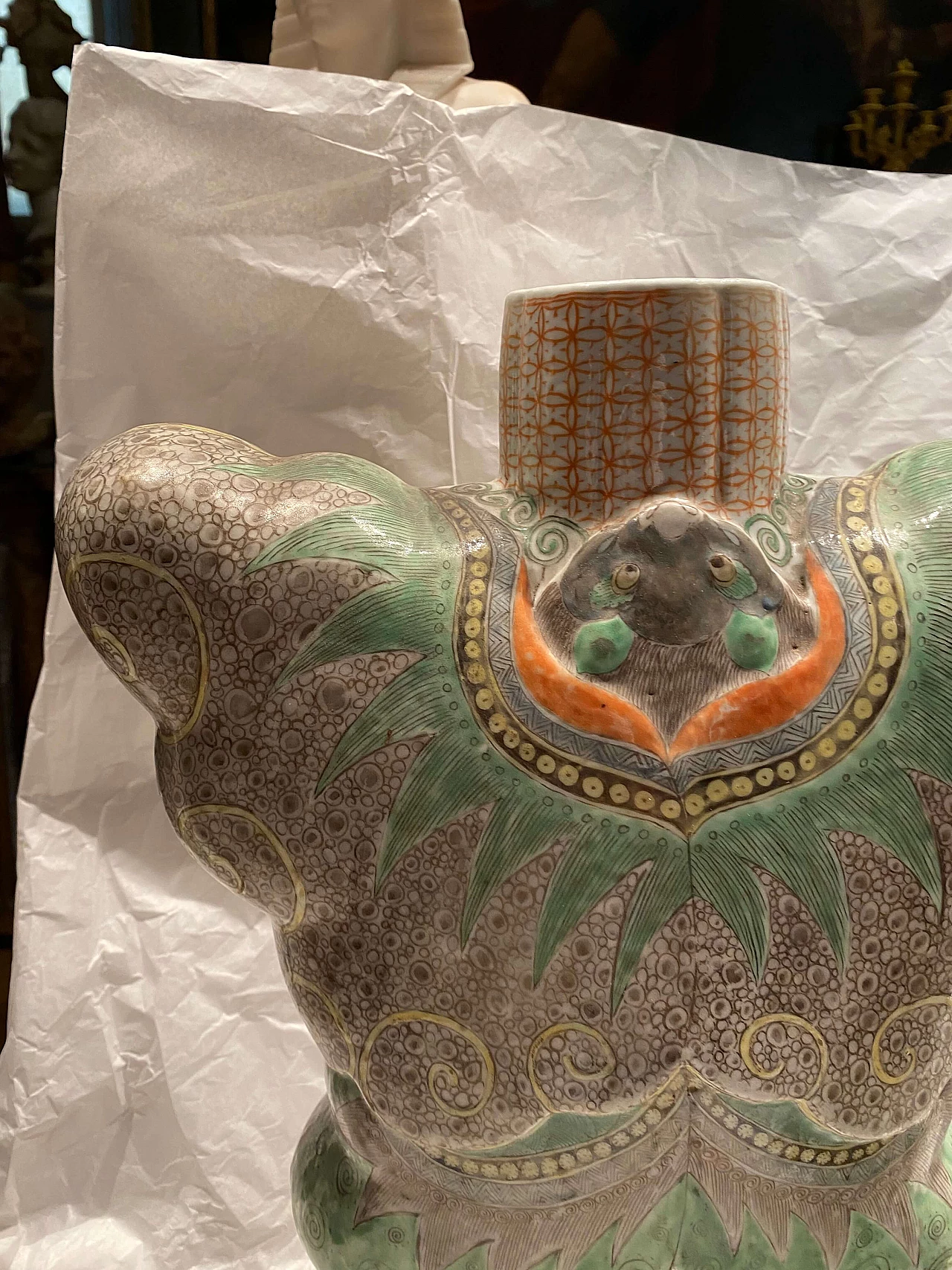 Coppia di vasi cinesi a forma di armatura in ceramica, '800 1249106