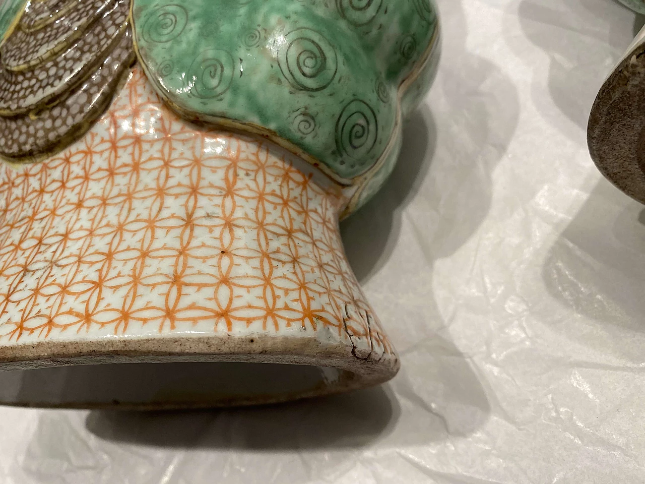 Coppia di vasi cinesi a forma di armatura in ceramica, '800 1249112