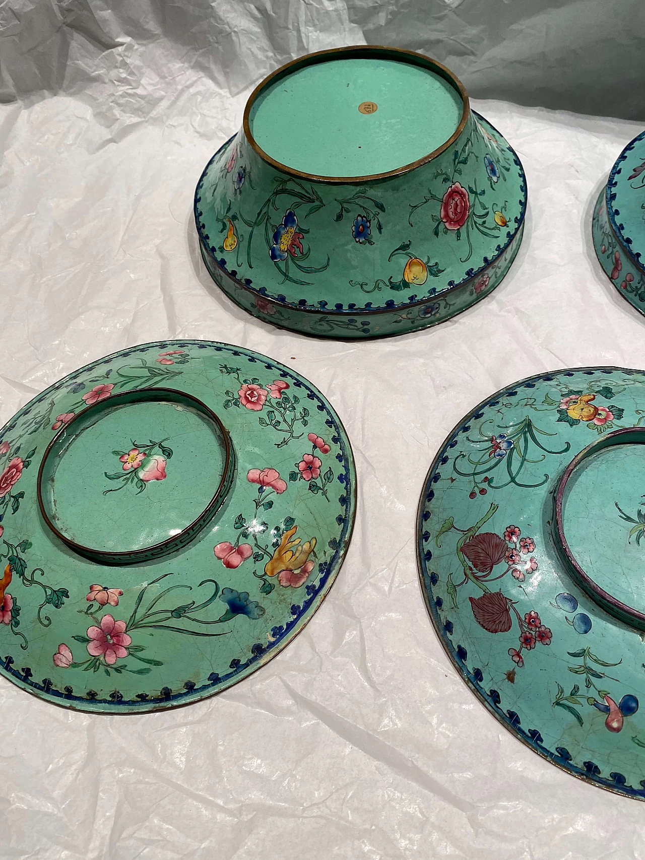 Pair of Canton dishes in enameled metal with lid, 1800 1249121