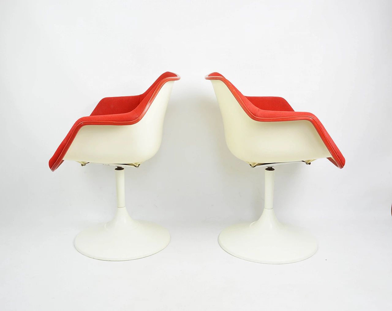 Pair of chairs by Robin Day for Overman, 1960s 1249540