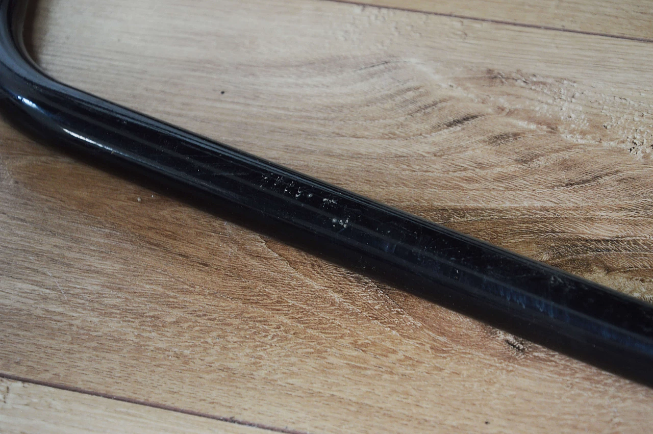 Coppia di poltrone in pelle con poggiapiedi di Unico, anni '70 1249568