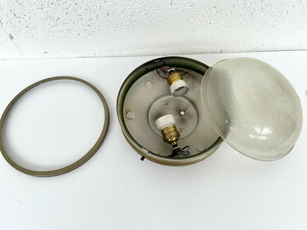 Plafoniera Sigma in ottone nichelato e vetro stampato di Sergio Mazza per Artemide, anni '60 1249926