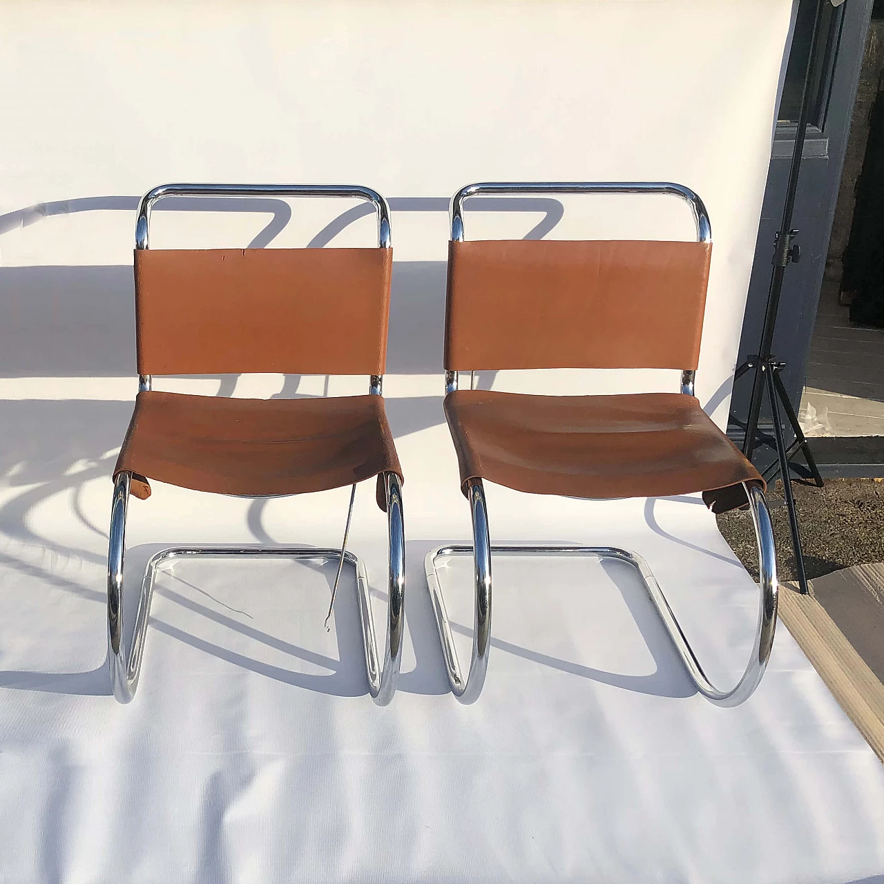 MR10 leather and metal dining chairs by Ludwig Mies van der Rohe for Knoll International, 60s 1250172