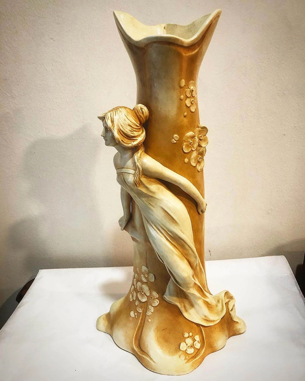 Coppia di vasi scultura Art Nouveau di Bernhard Bloch, inizio '900 1250622