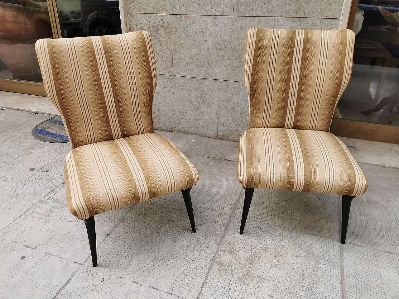 Small armchairs with high wooden feet, 50s 1251164