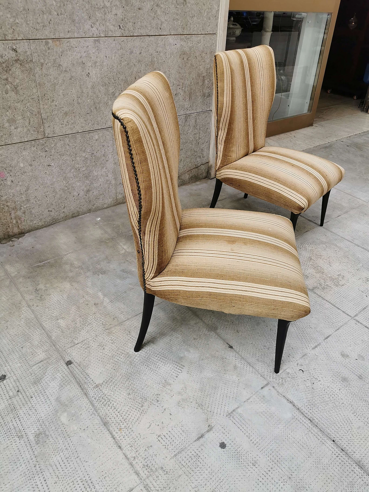 Small armchairs with high wooden feet, 50s 1251174