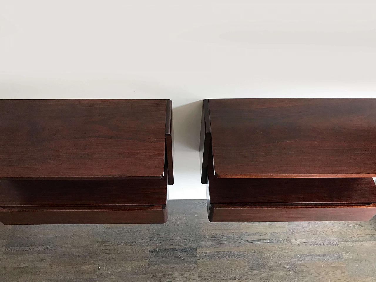 Pair of wooden hanging bedside tables, 60s 1251358