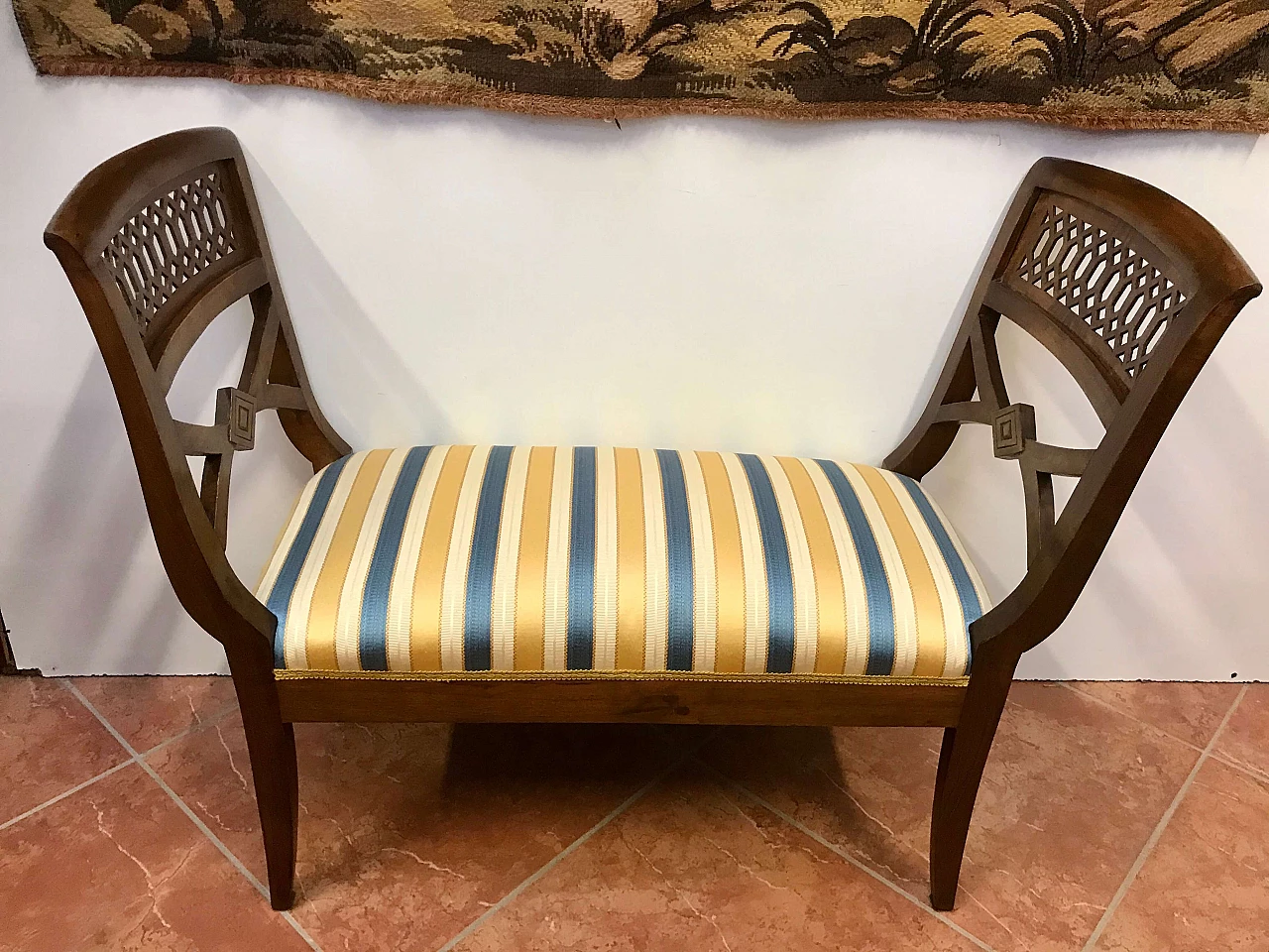 Piedmontese bench in walnut and fabric, early 19th century 1251581