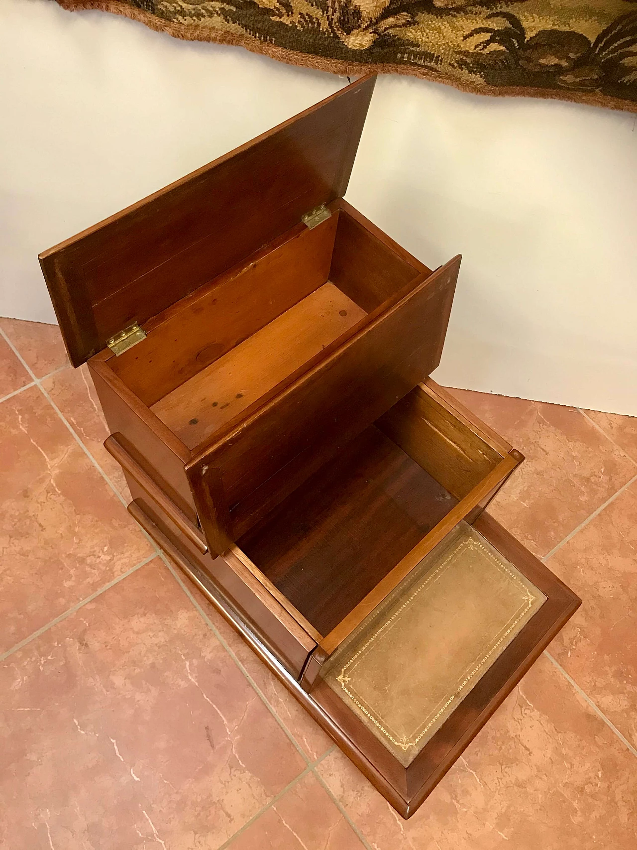 3 steps library ladder in mahogany and leather with 2 compartments, 19th century 1251623