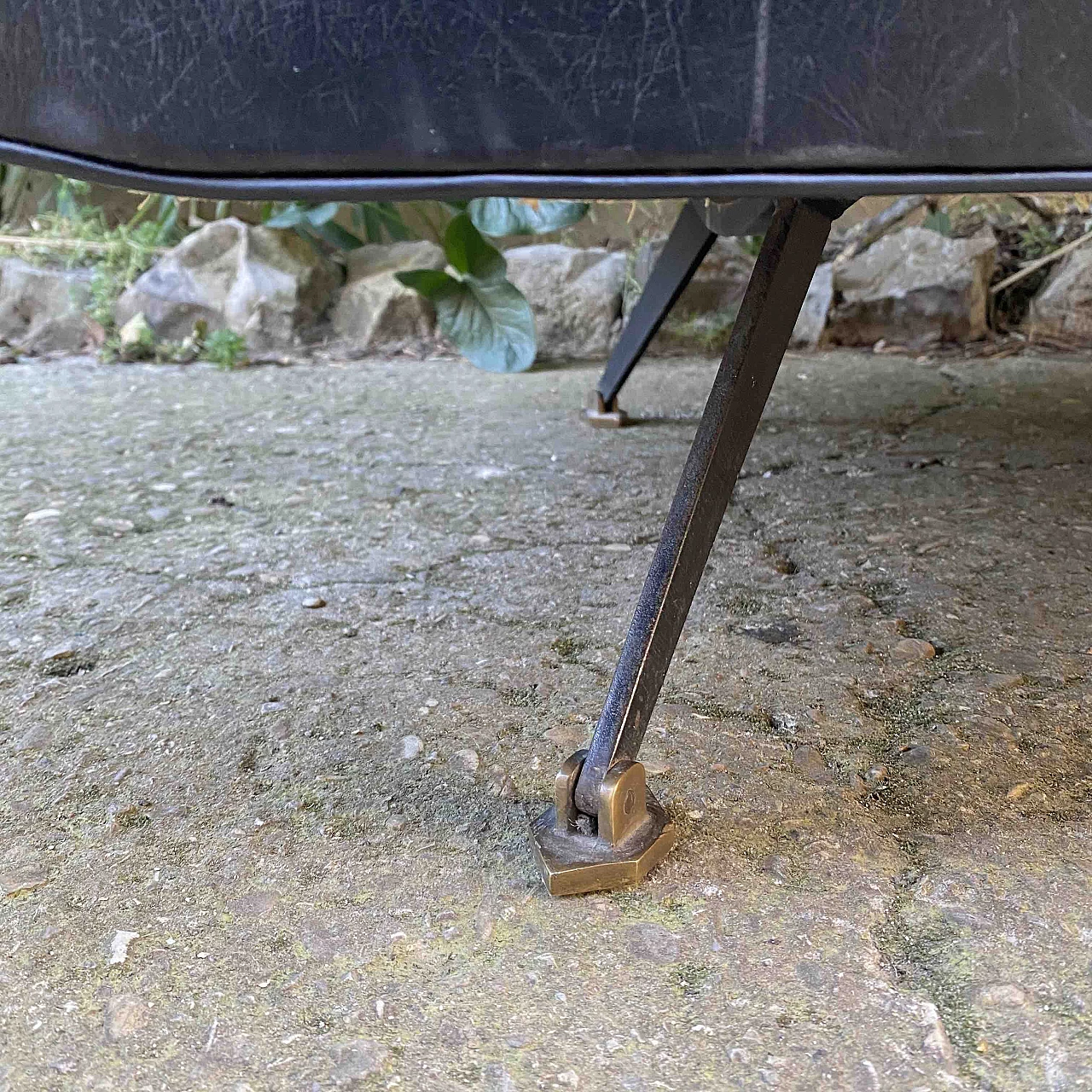 Black leatherette sofa, 1950s 1252289