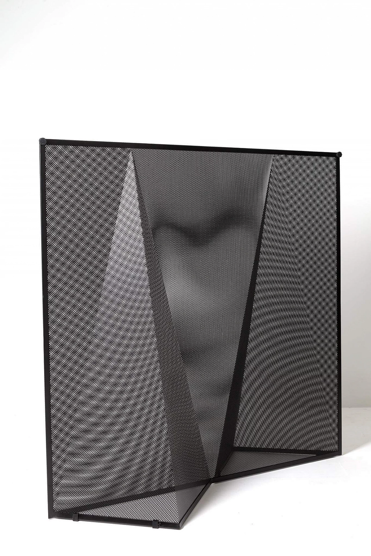 Optical screen in painted metal by Mario Botta for Alias, 80s 1252357