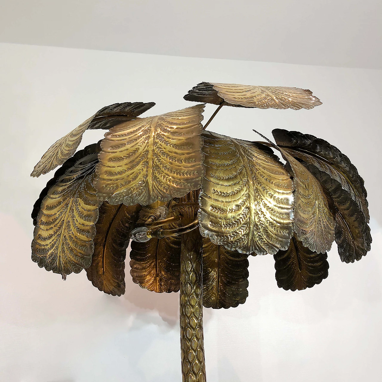 Palm-shaped brass floor lamp, 70s 1252978