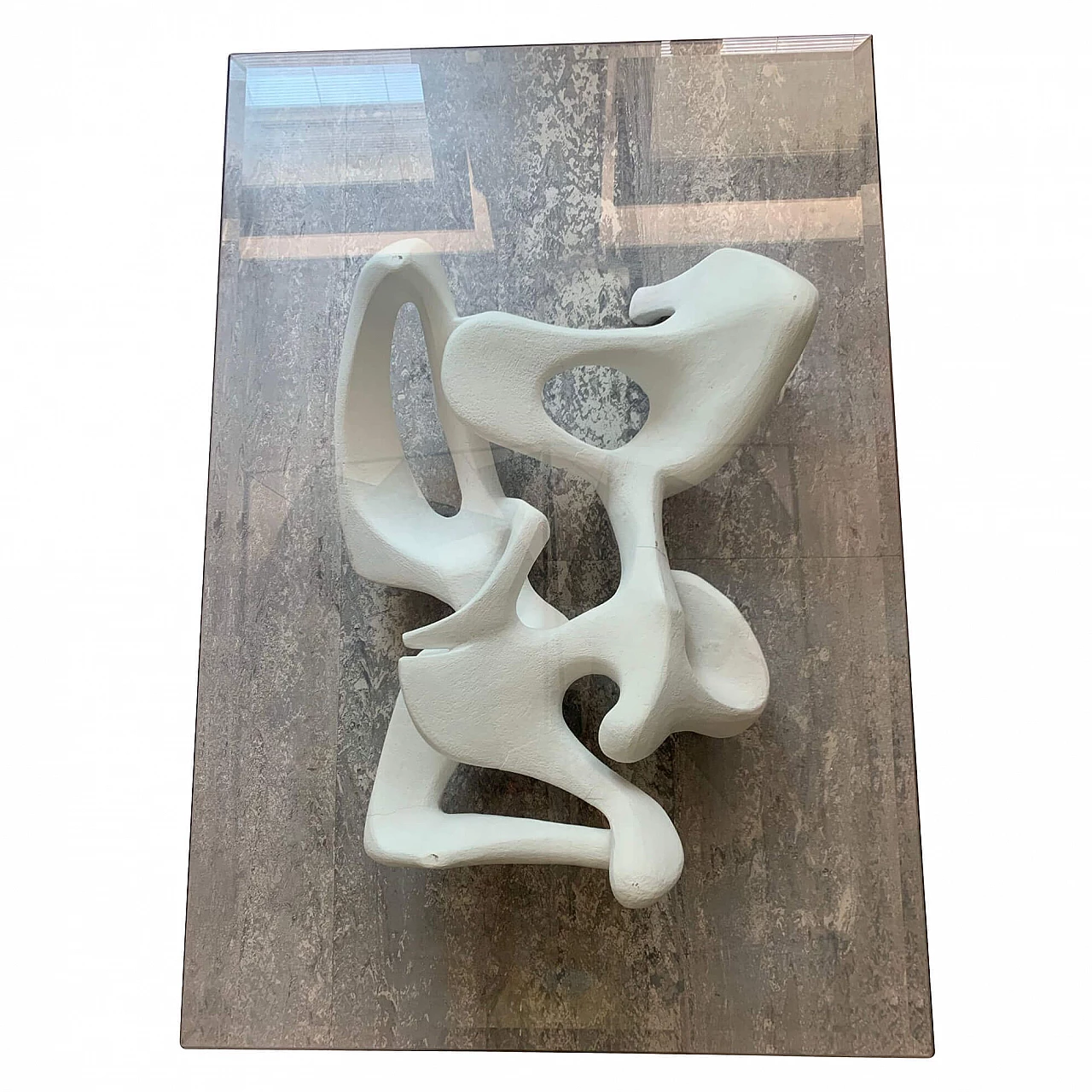 Coffee table with glass and wood Kamasutra sculpture, 90s 1253534