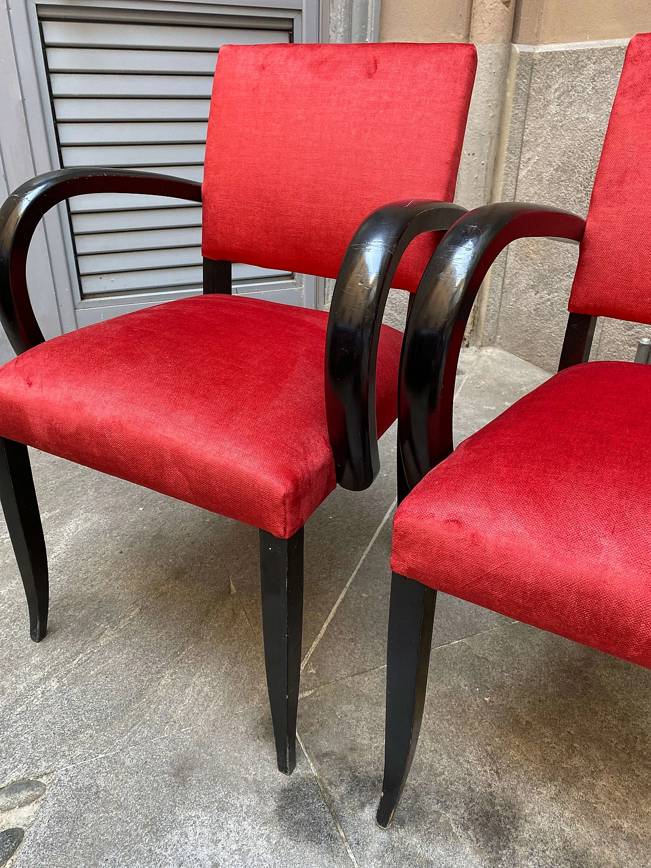8 French armchairs in red velvet and ebonized wood, 1950s 1253664