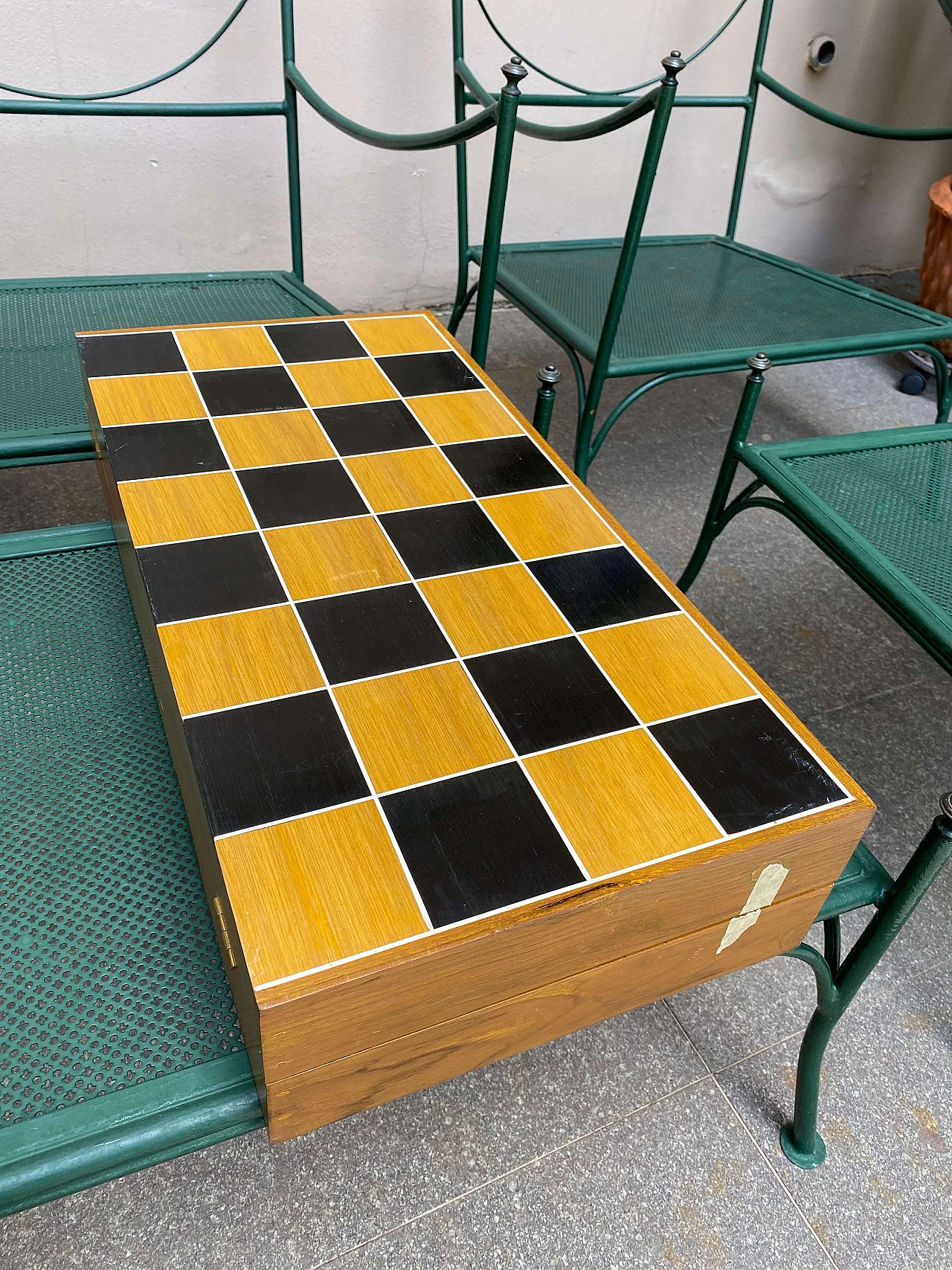 Wooden chessboard with ivory chinoiserie chess, half '900 1253764