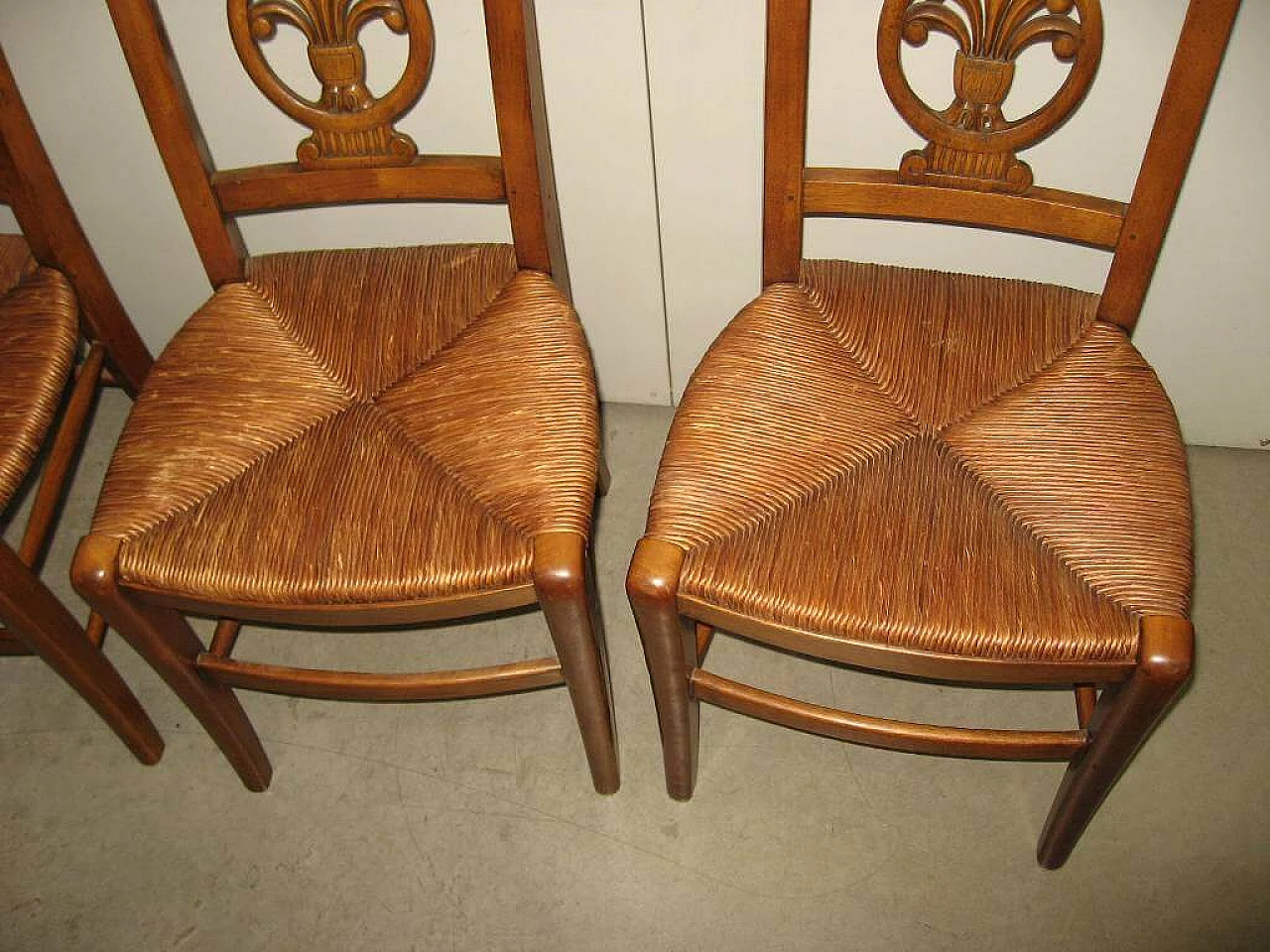 4 Walnut chairs with straw seat, early 2000s 1253818