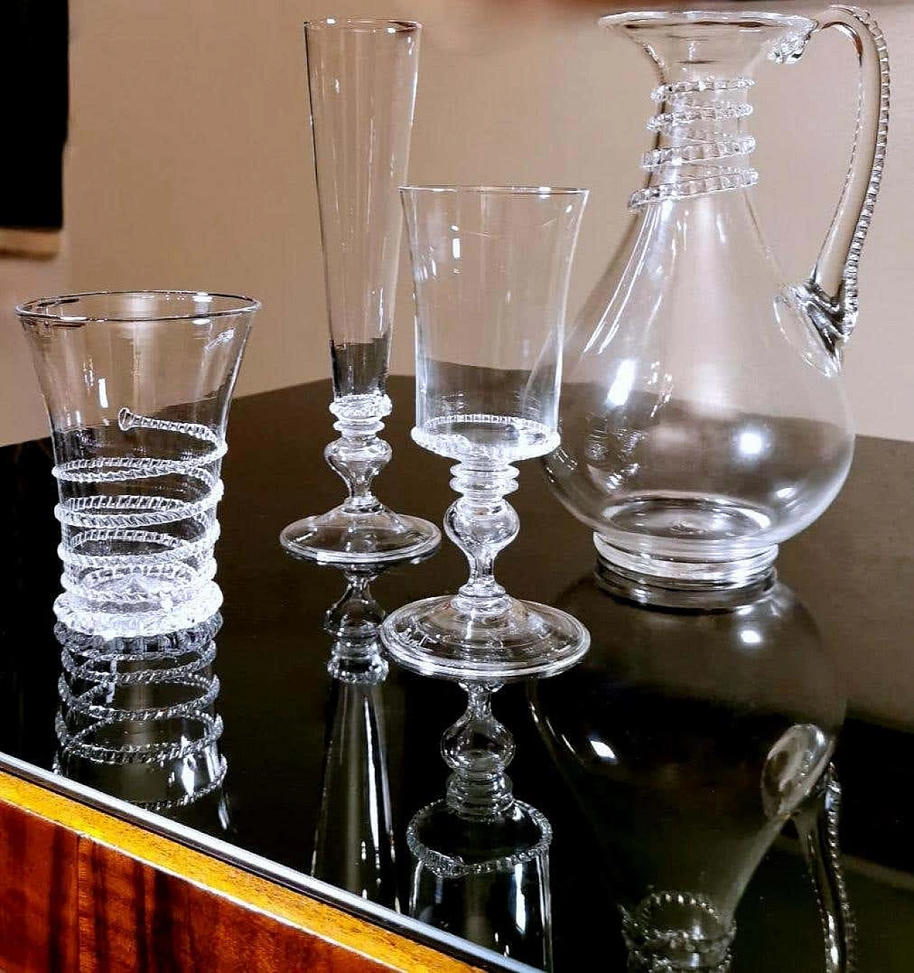 Service of 36 glasses and pitcher in blown Murano glass with decorations, 50s 1254418