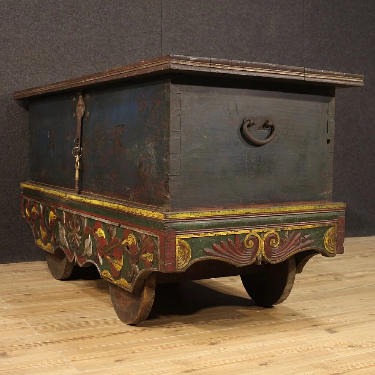 Indian chest in painted wood, 50s 1254563