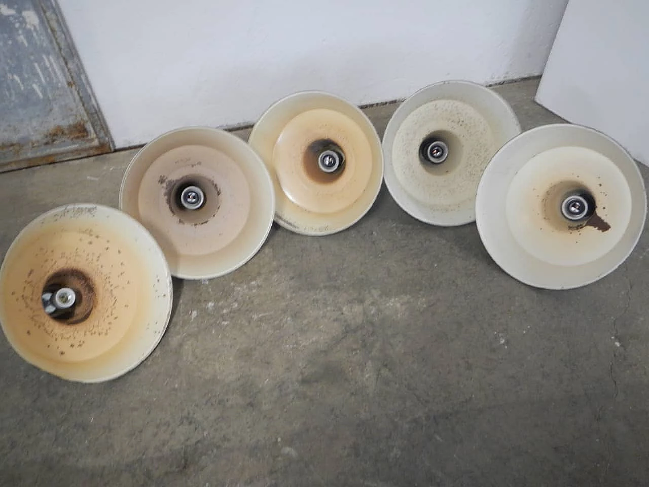 Industrial lamp, 70s 1254741