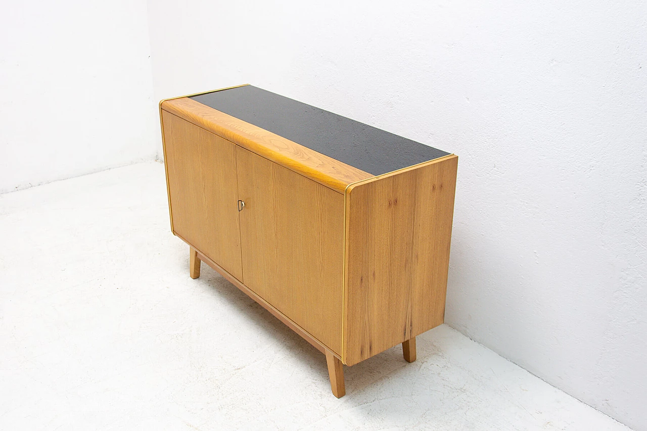 Beech and glass sideboard by Hubert Nepožitek & Bohumil Landsman for Jitona, 60s 1254981