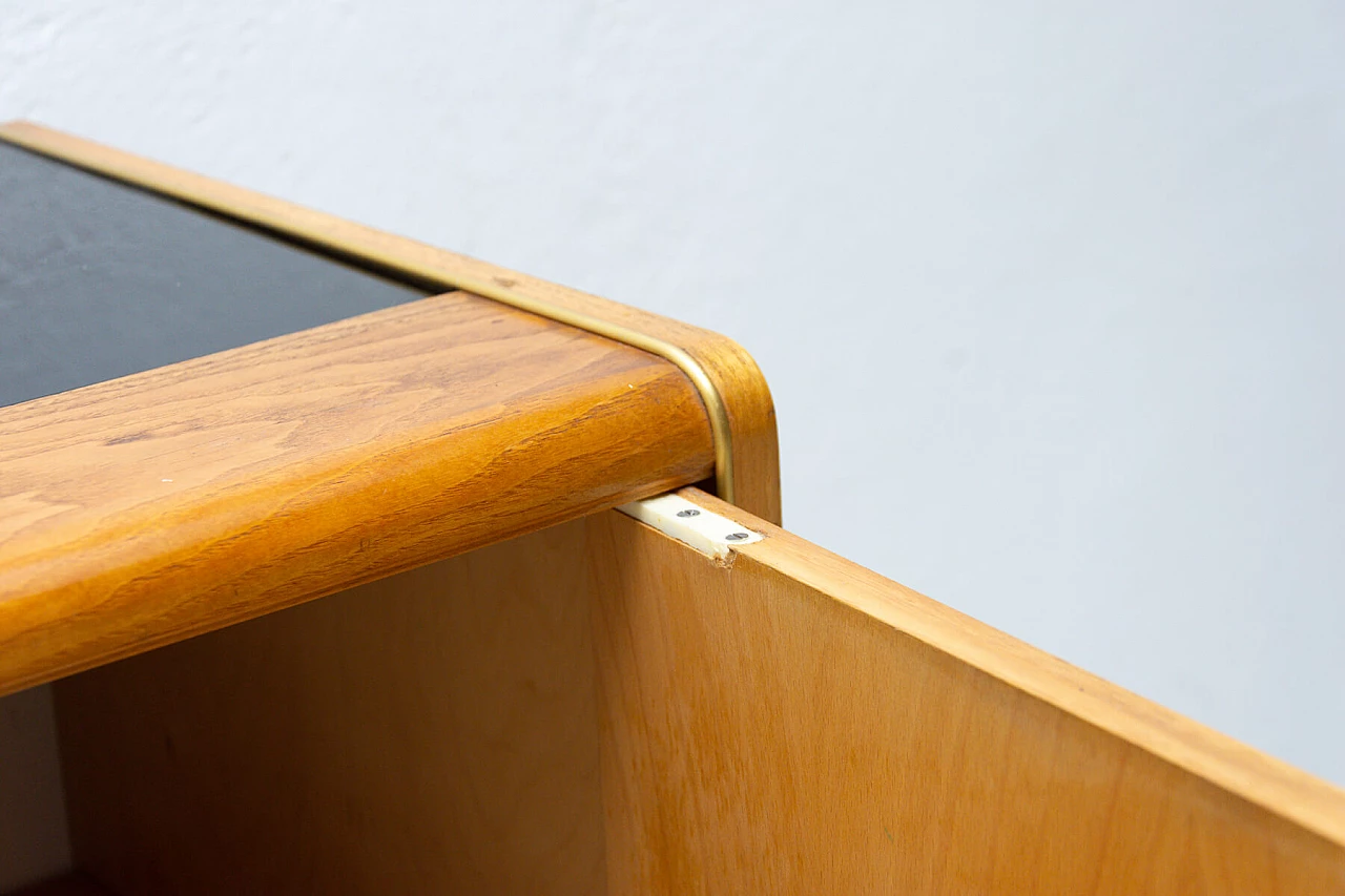 Beech and glass sideboard by Hubert Nepožitek & Bohumil Landsman for Jitona, 60s 1254988