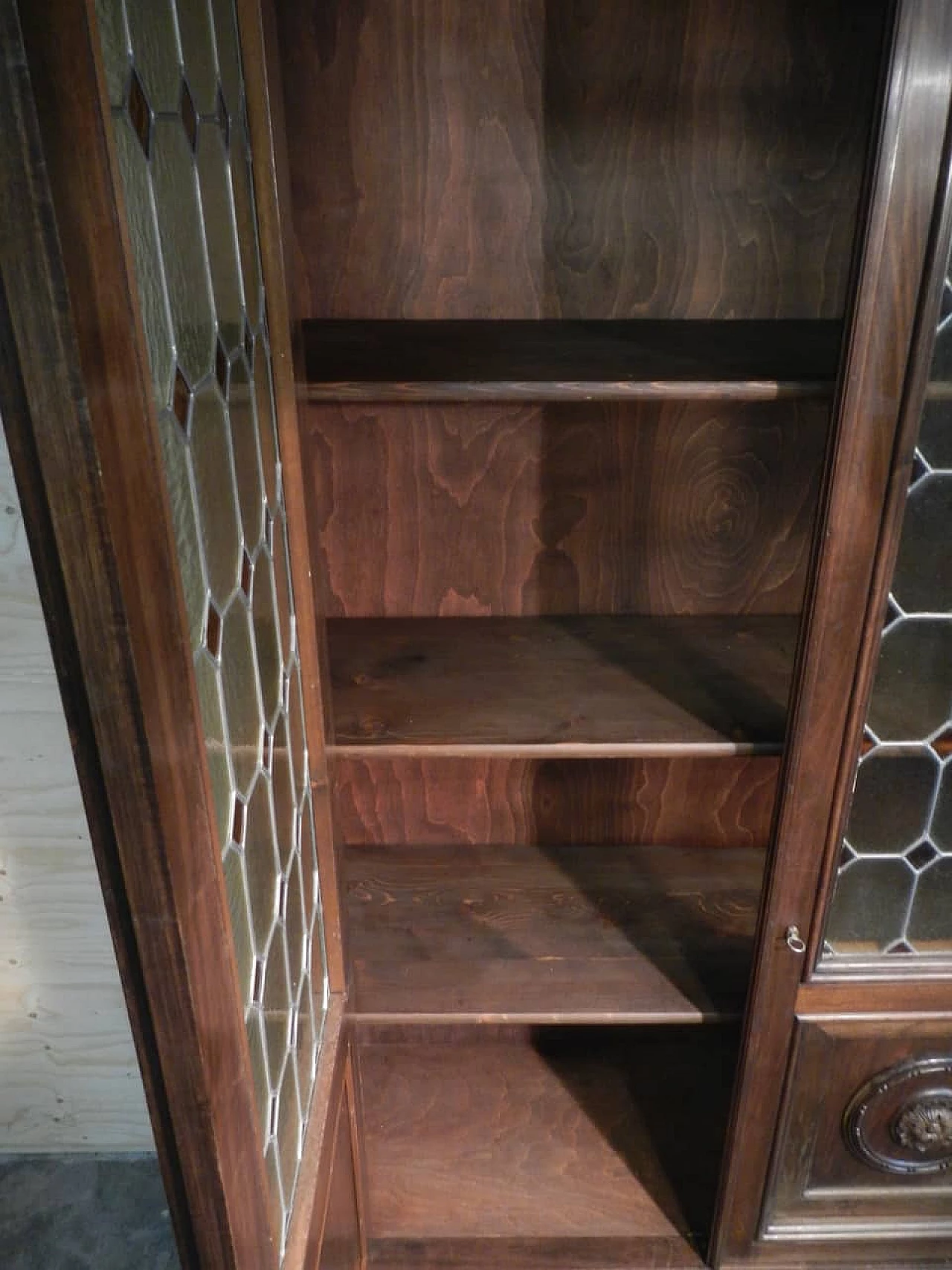 Three-door walnut bookcase, 50s 1255091