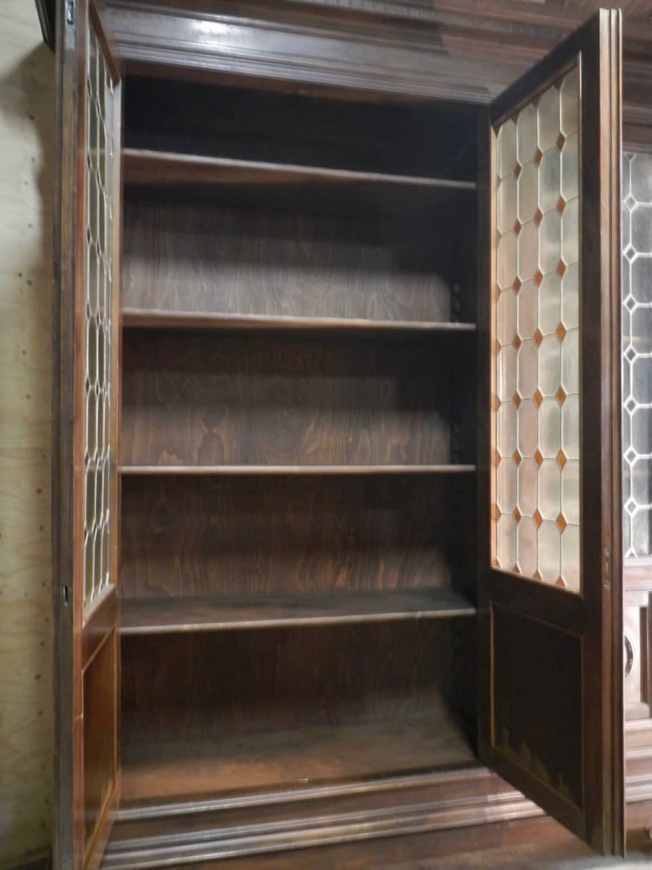 Three-door walnut bookcase, 50s 1255092