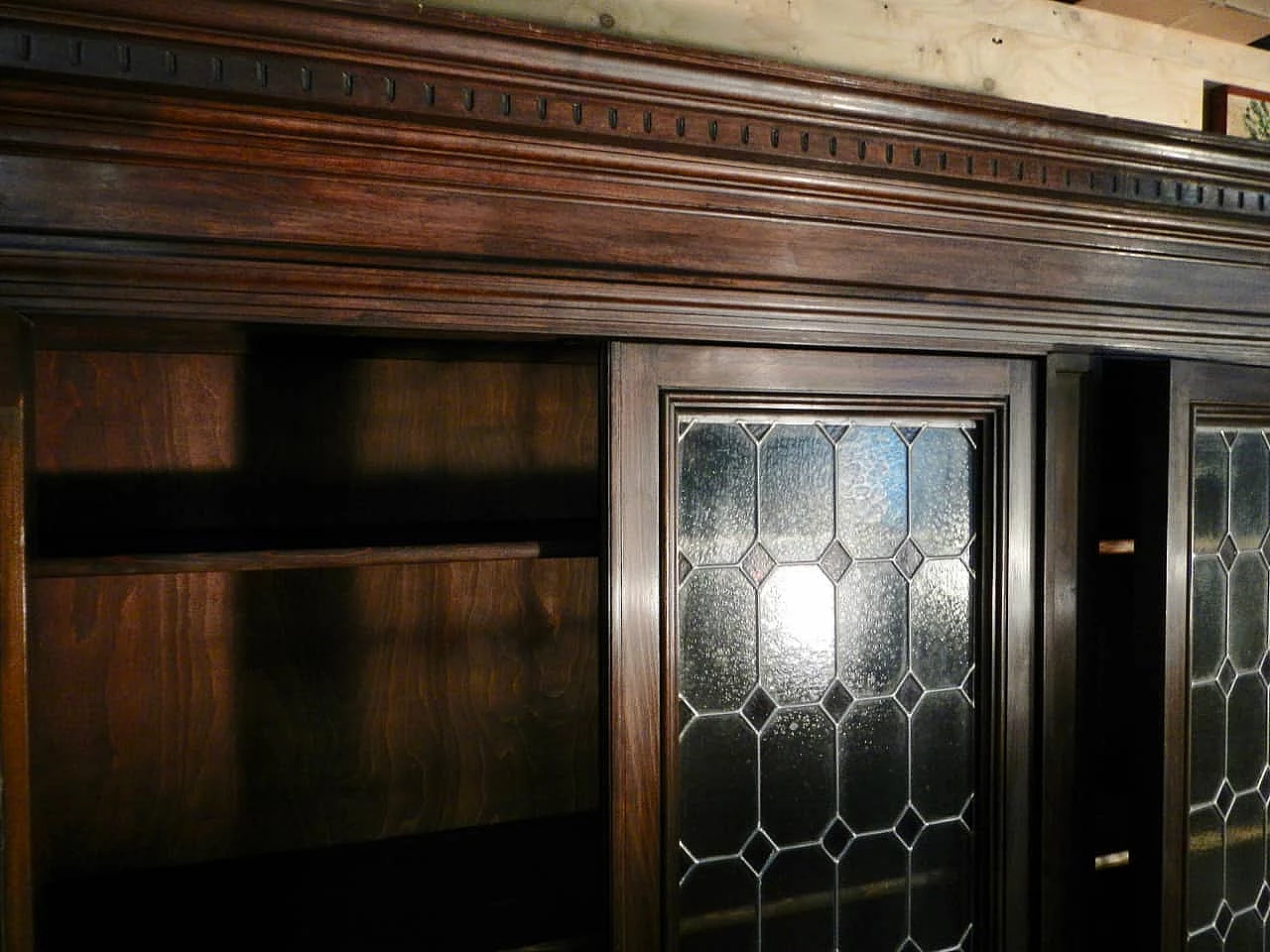 Three-door walnut bookcase, 50s 1255098