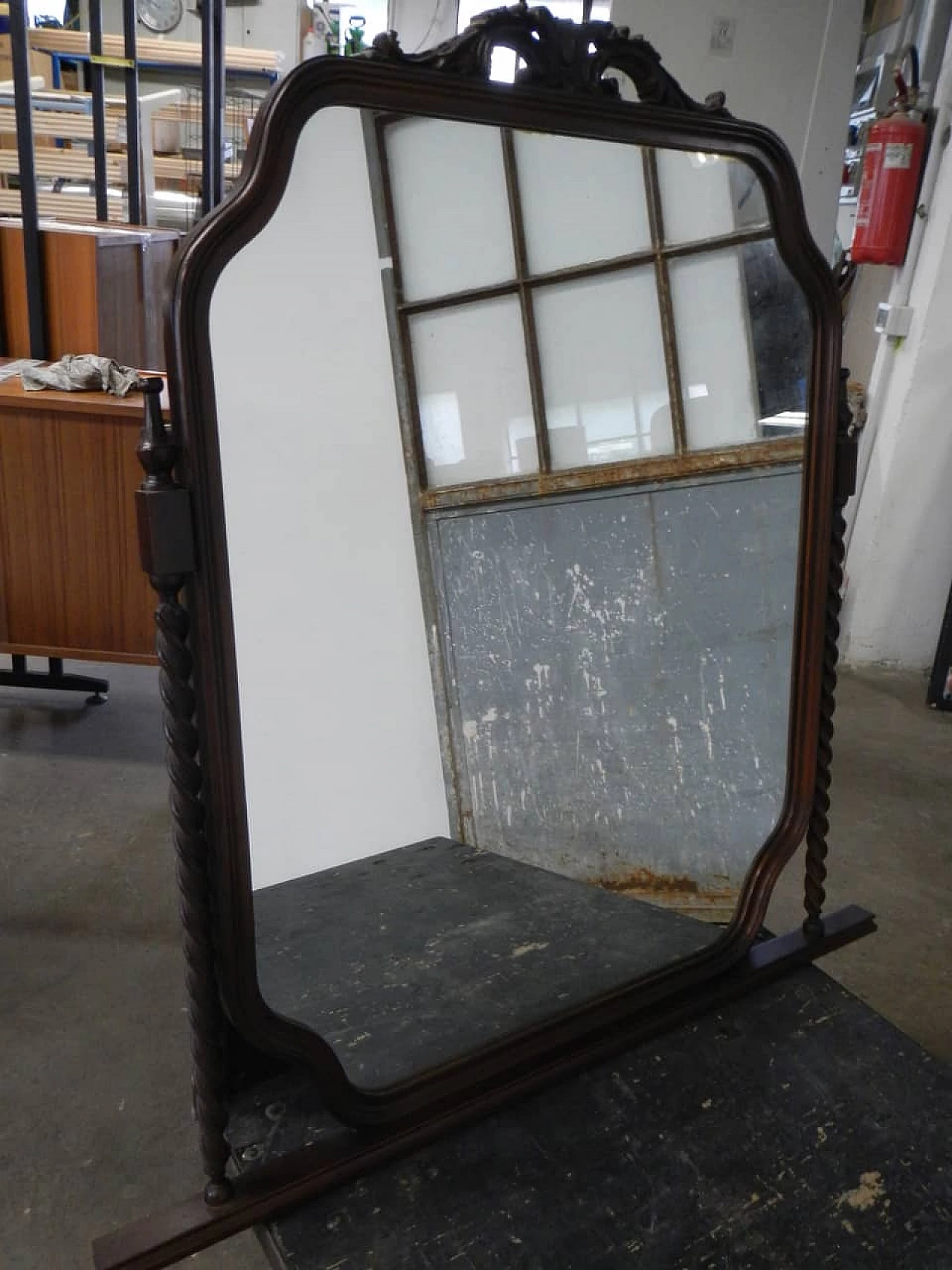 Wooden mirror with friezes, 80s 1255114
