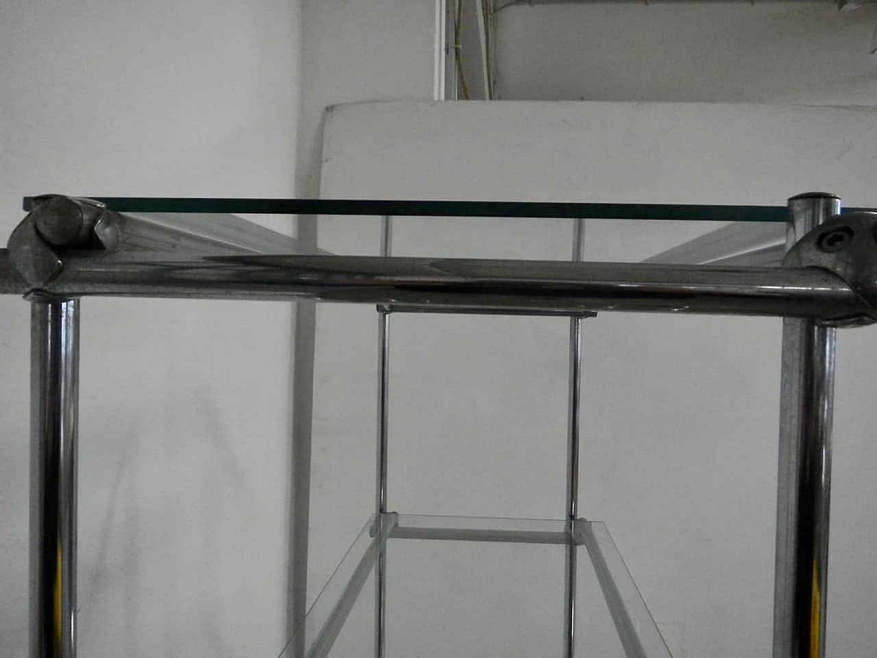 Metal bookcase with glass shelves, 70s 1255158