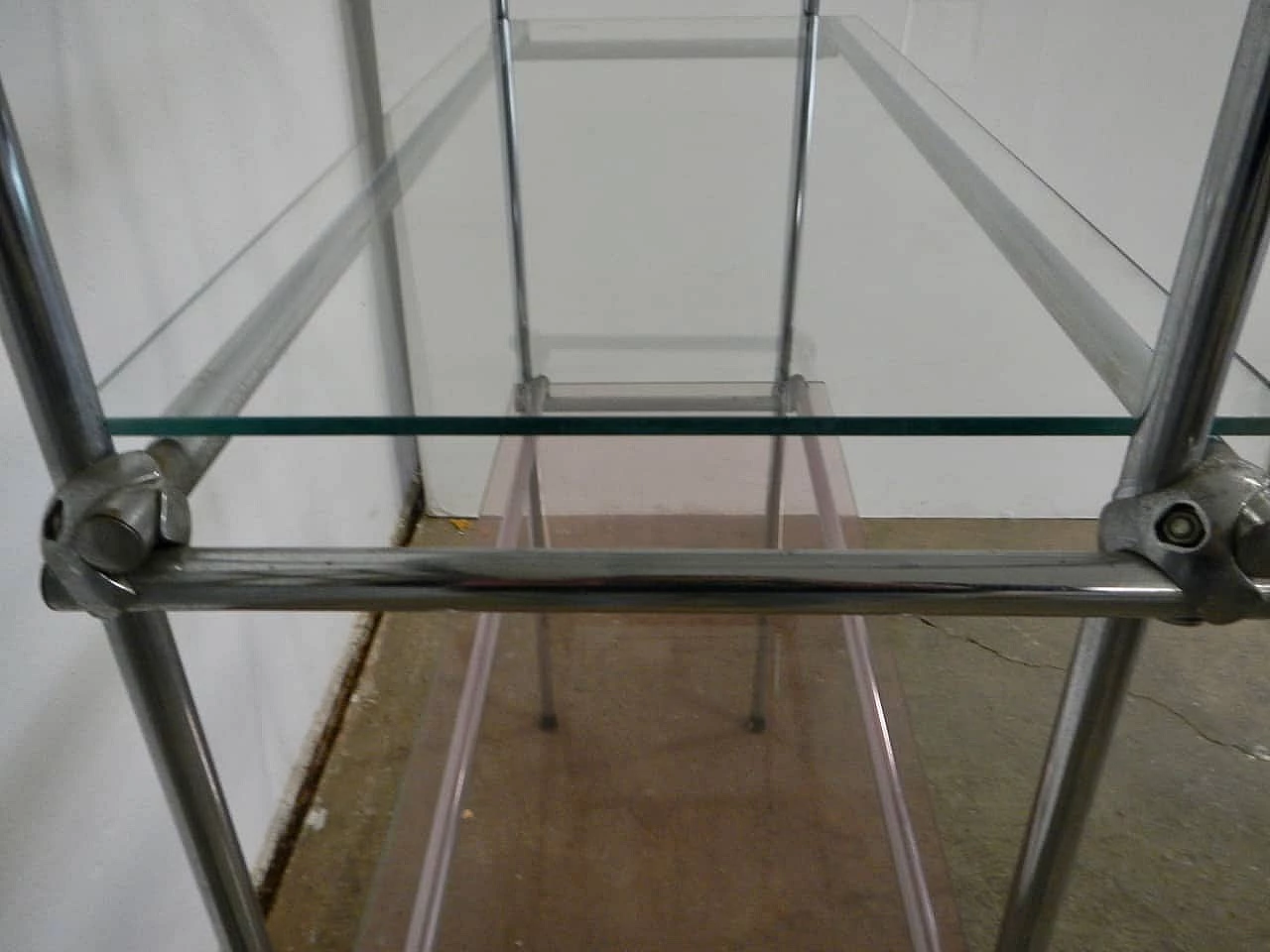 Metal bookcase with glass shelves, 70s 1255160