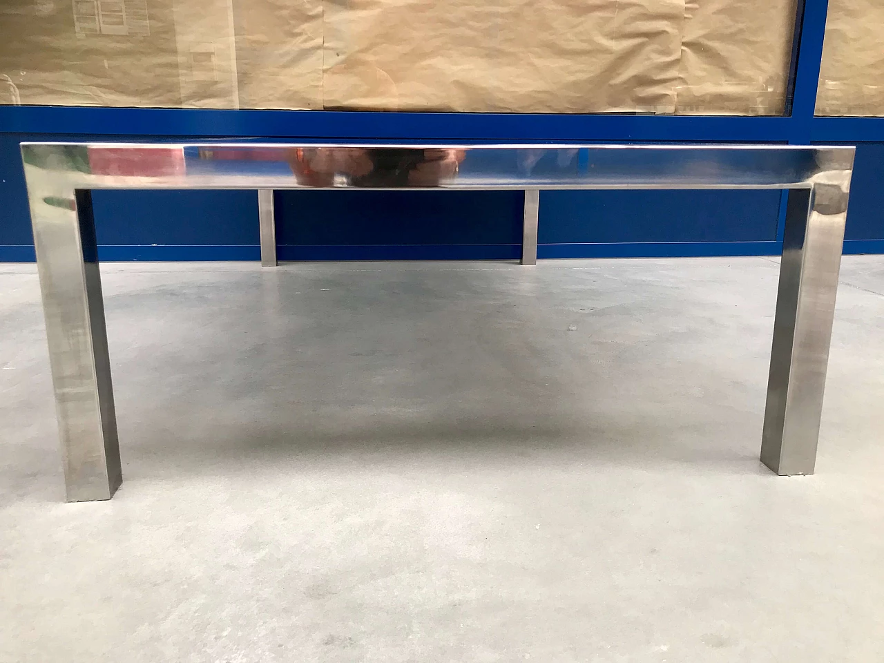 Coffee table in metal, brass and smoked glass, 70s 1256034