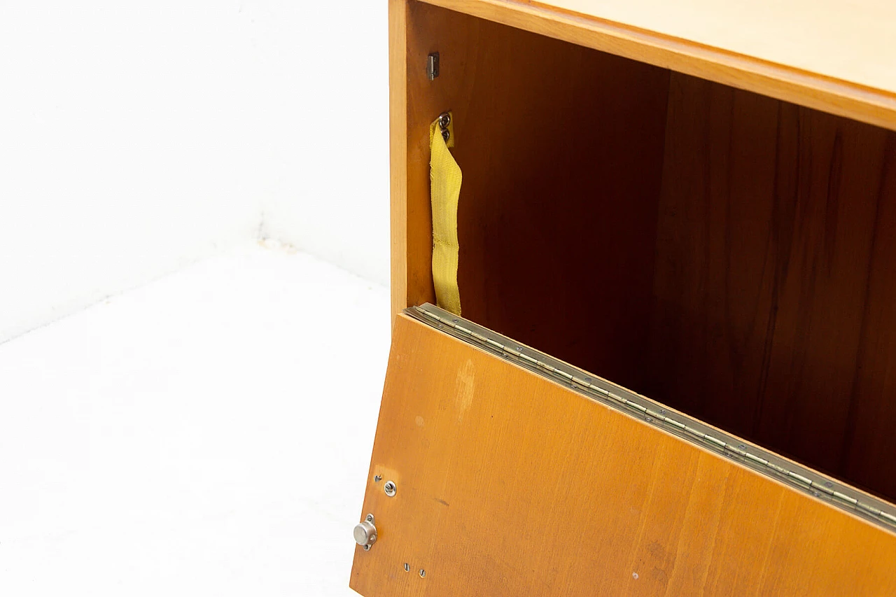 Beech dresser by Frantisek Mezulanik for Nový Domov, 70s 1256407