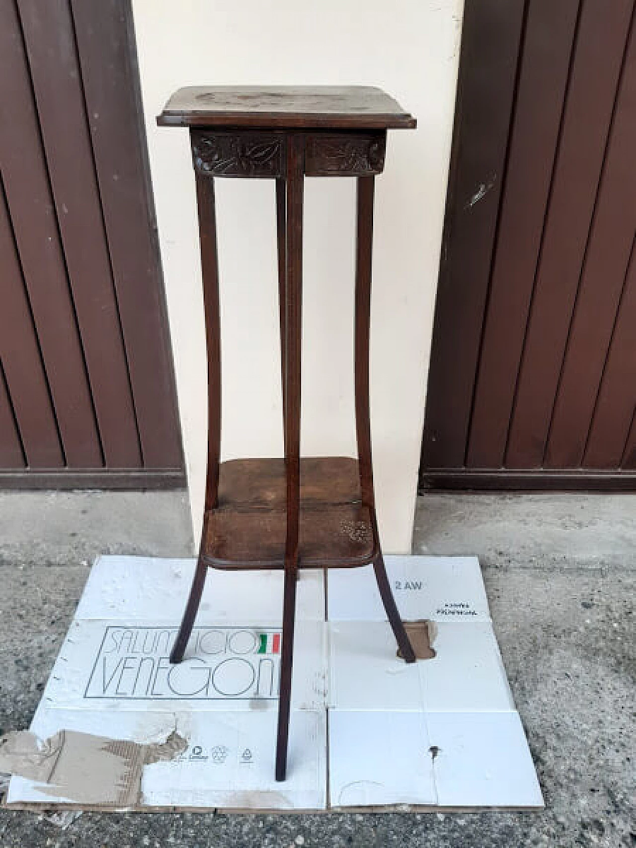 Small oak table or riser, 19th century 1256537