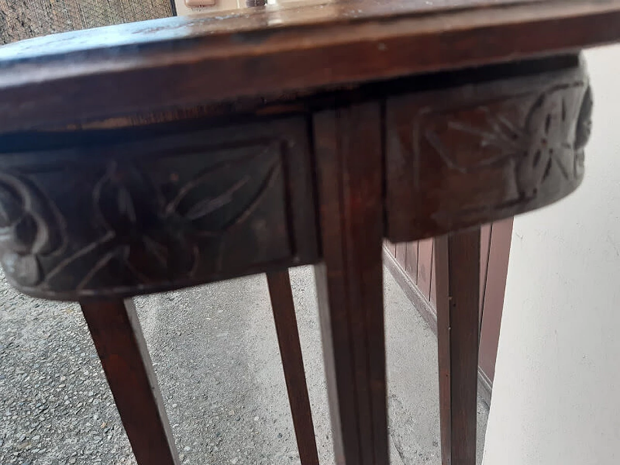 Small oak table or riser, 19th century 1256553