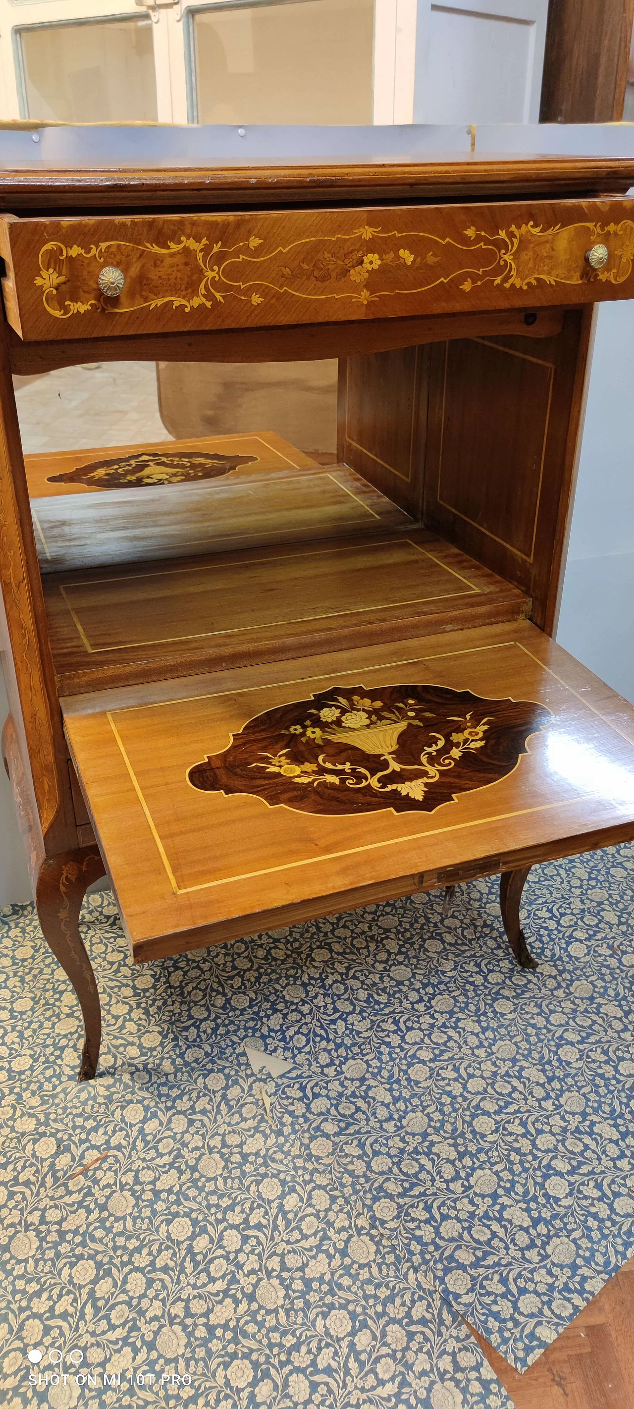 Inlaid bar cabinet with flap, early 20th century 1256662
