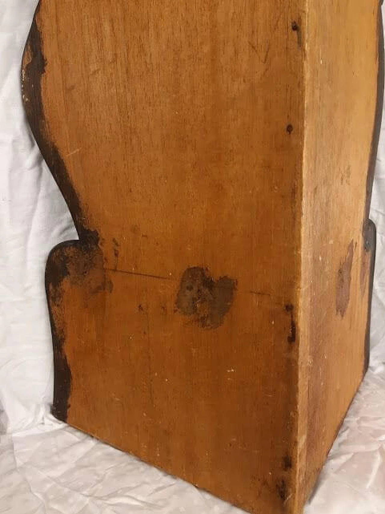 Carved wooden corner cabinet, early 20th century 1257374