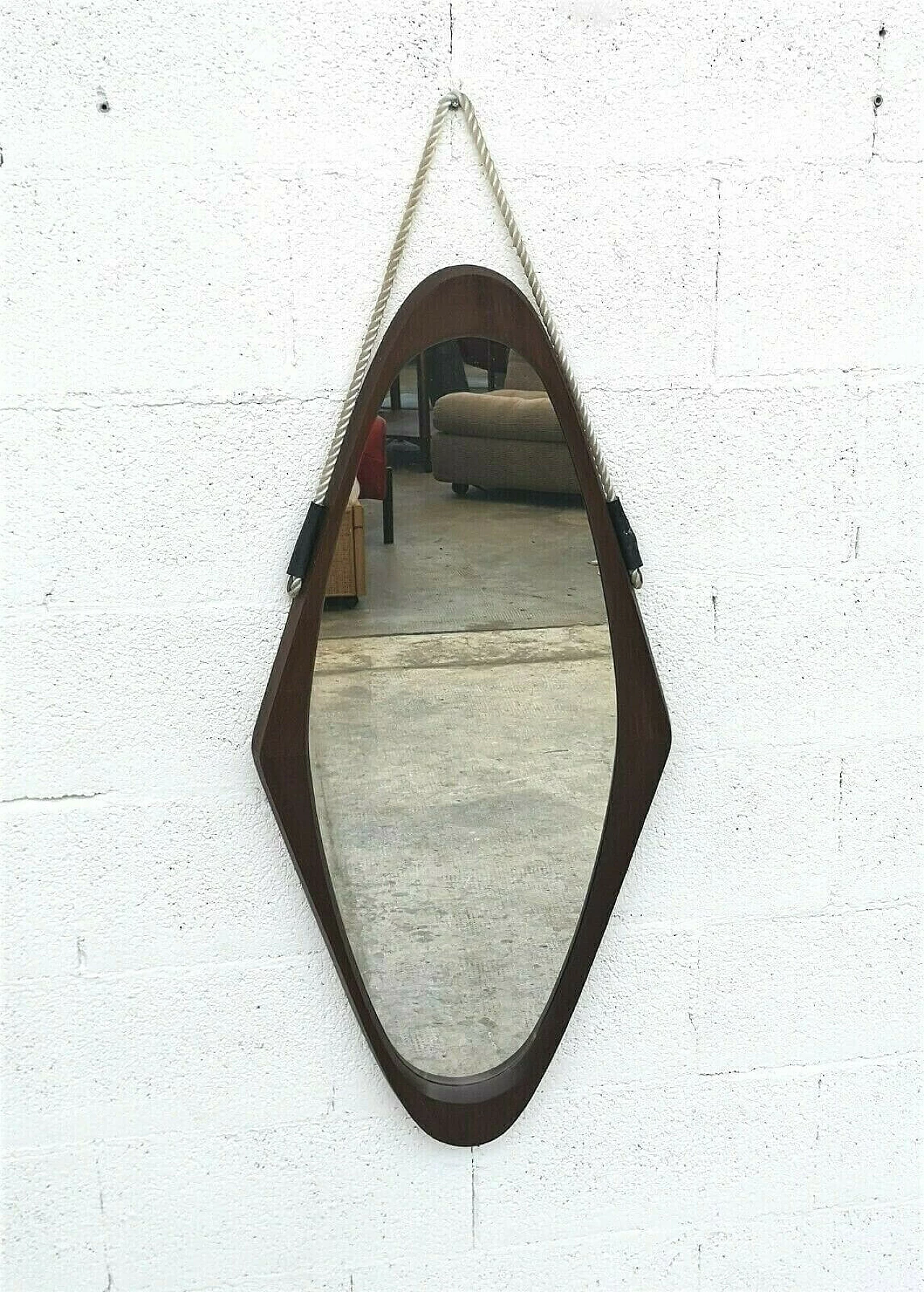 Specchio a rombo in stile scandinavo in teak, anni '60 1258993