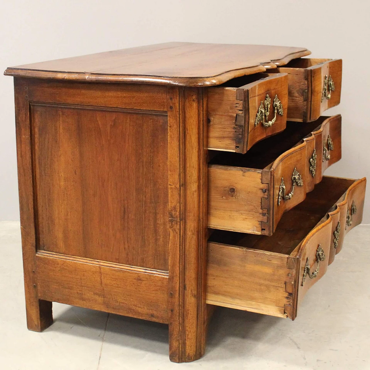 Cassettiera Luigi XV in noce massello, '700 1259135