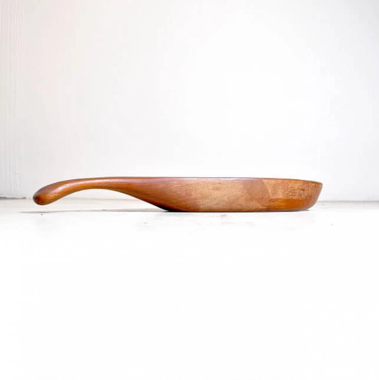 School wooden cheese tray from Anri Form, 60s 1259411