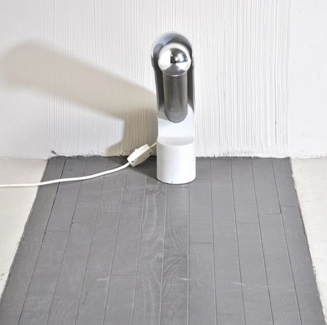 Pugno table lamp in metal and steel by Richard Carruthers for Fontana Arte, 70s 1259417