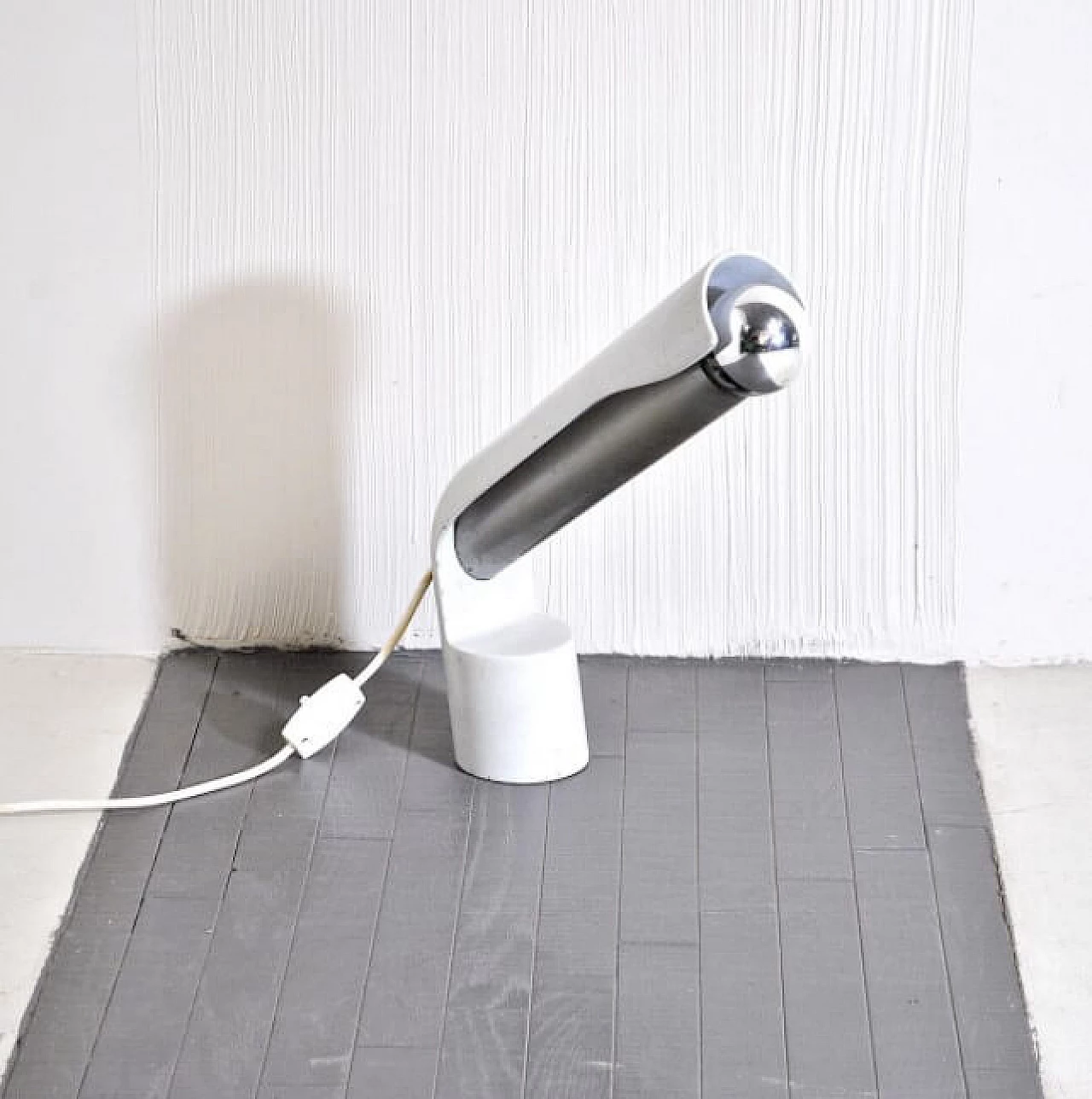 Pugno table lamp in metal and steel by Richard Carruthers for Fontana Arte, 70s 1259418