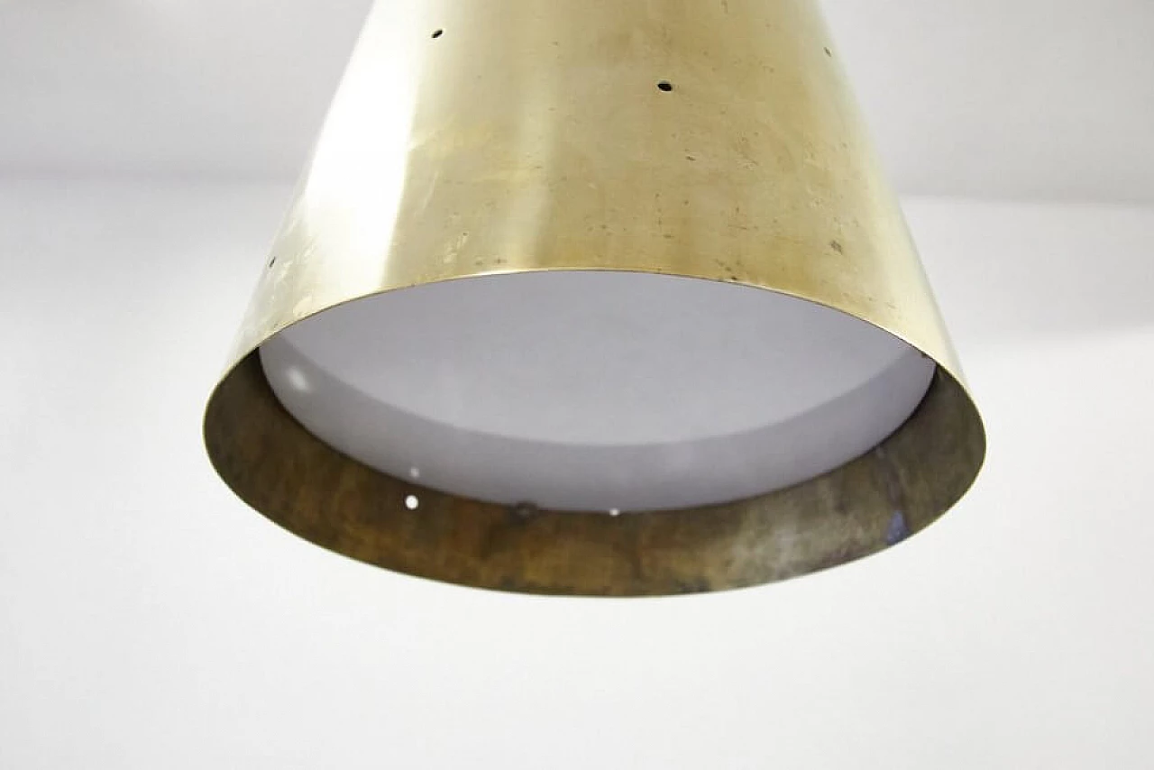Pair of pendant lamps in brass, metal and plexiglass by Paavo Tynell, 60s 1259478