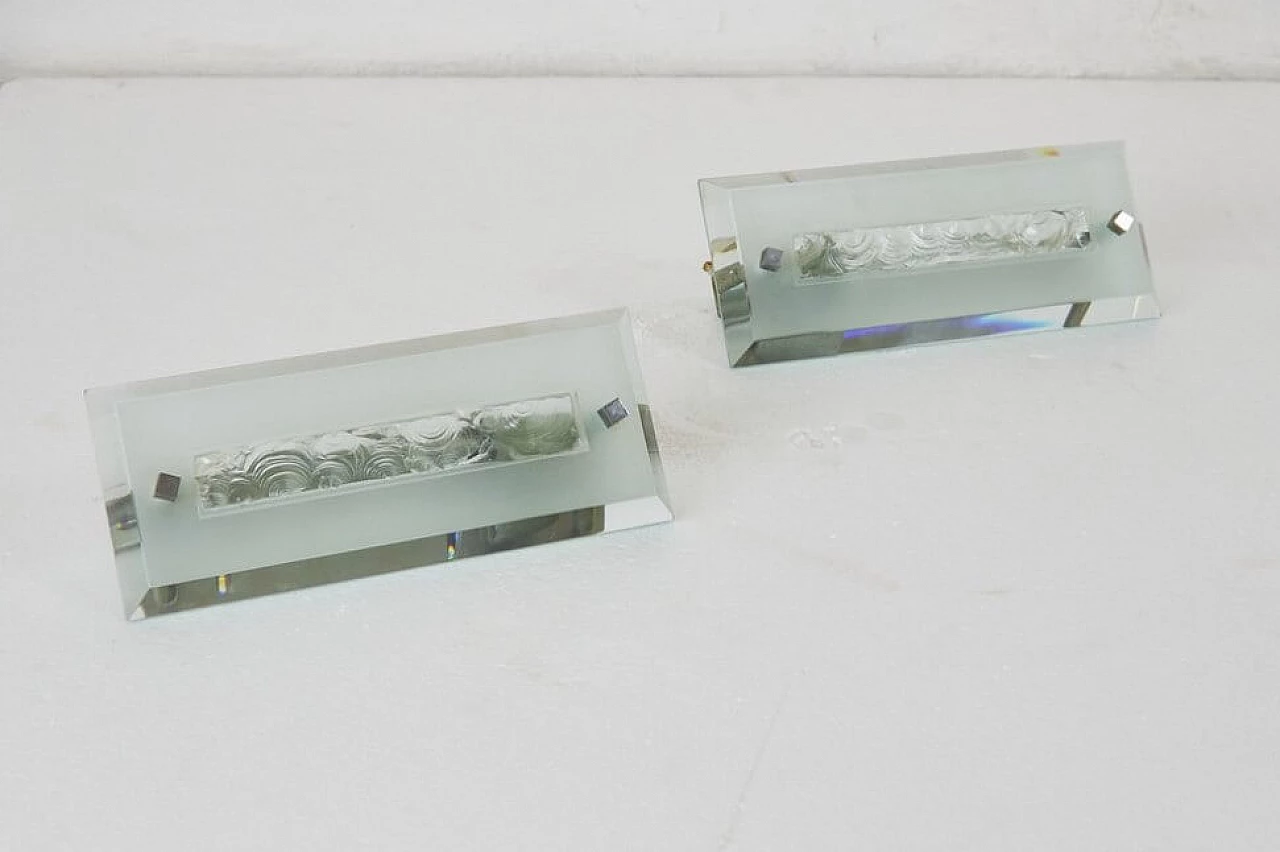 Pair of wall sconces in glass and metal by Max Ingrand for Fontana Arte, 60s 1259483