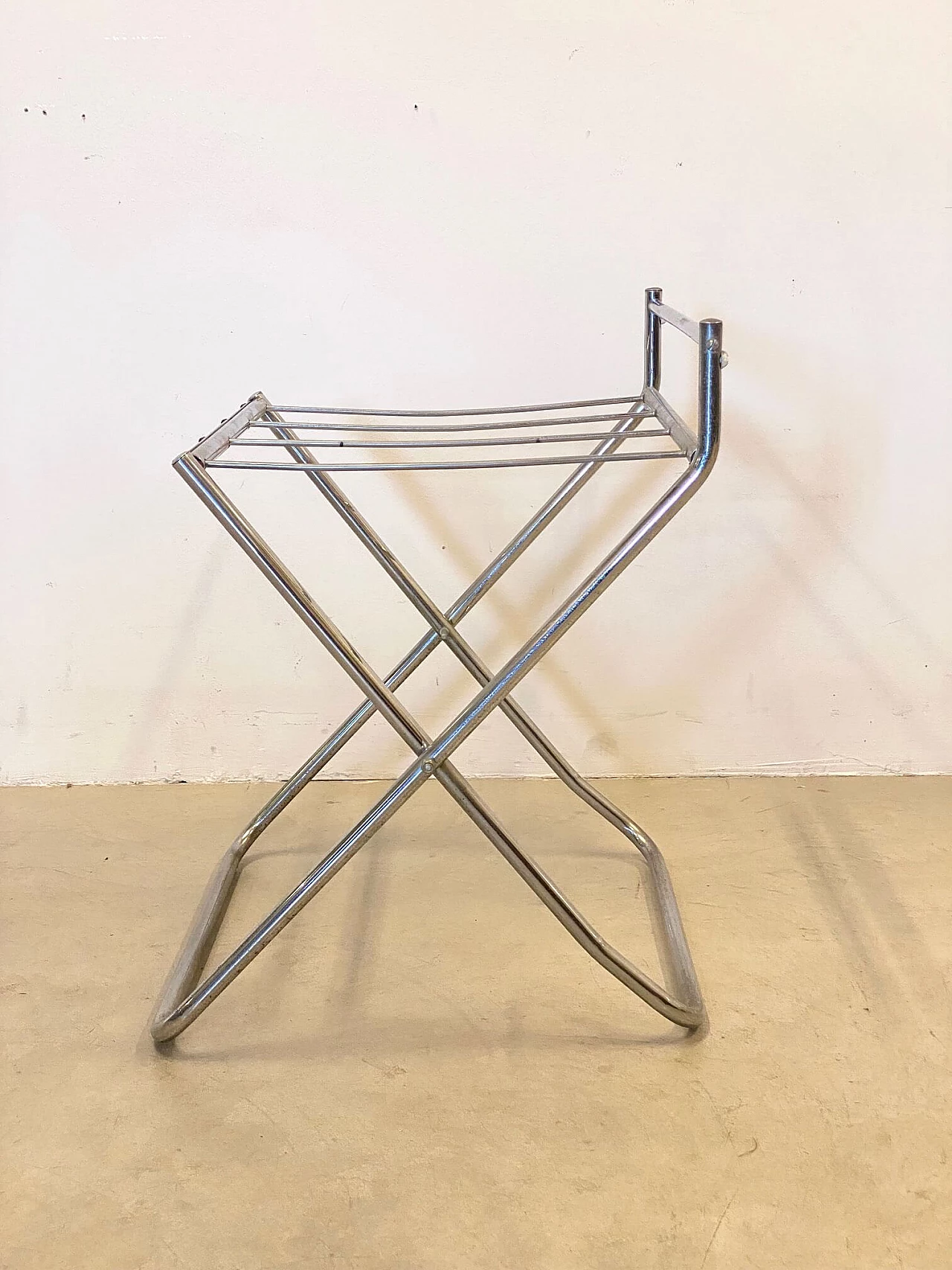 Coppia di portavaligie in acciaio, anni '70 1260072