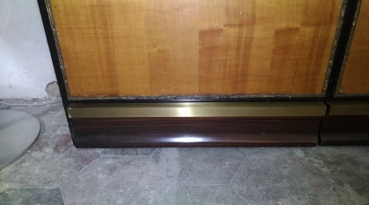 Armadio in macassar, ebano e bronzo di Luciano Frigerio per Desio, anni '50 1262234