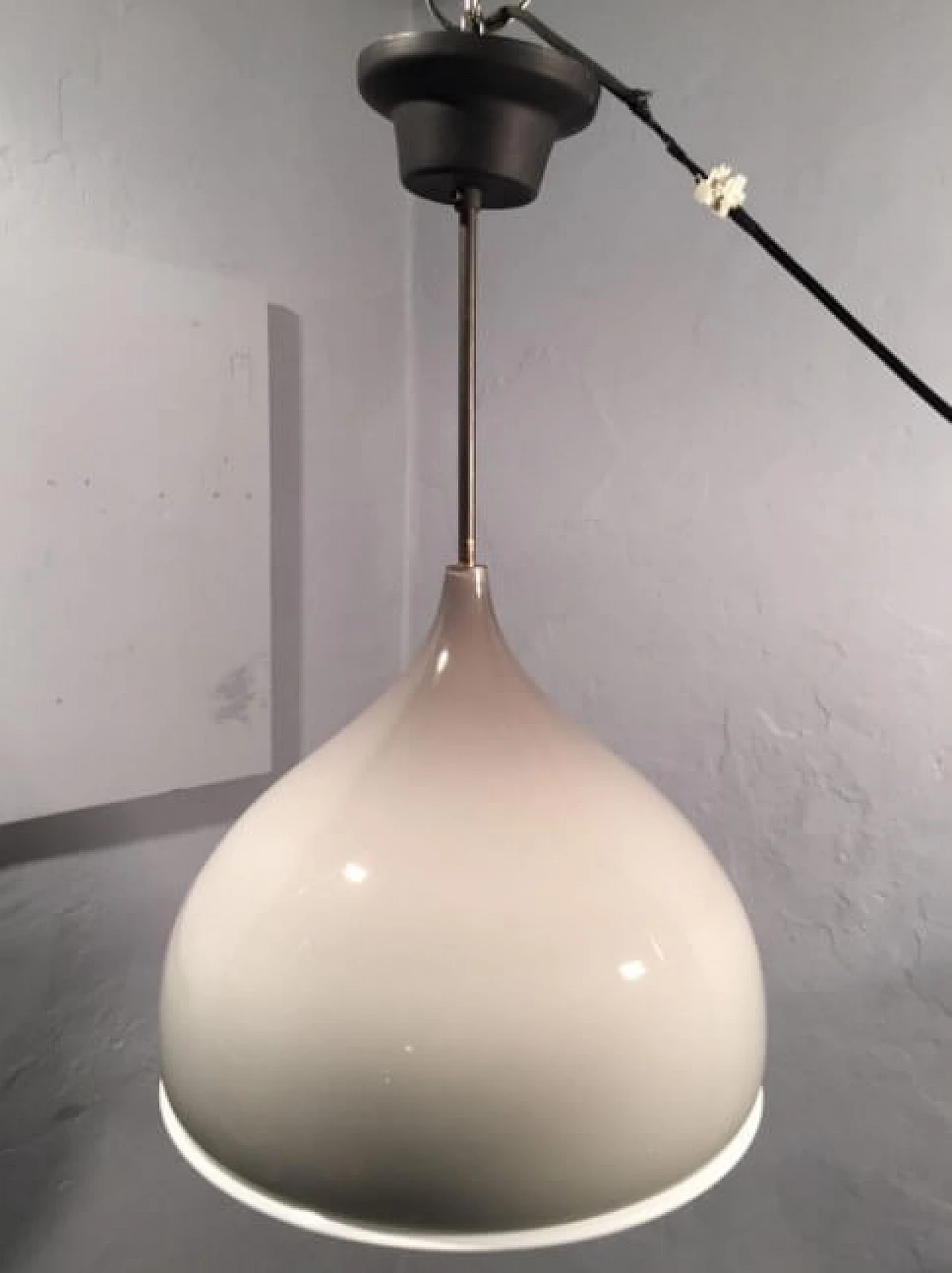 Ceiling lamp in gray and milk glass, brass and iron by Alessandro Pianon for Vistosi, 70s 1262910