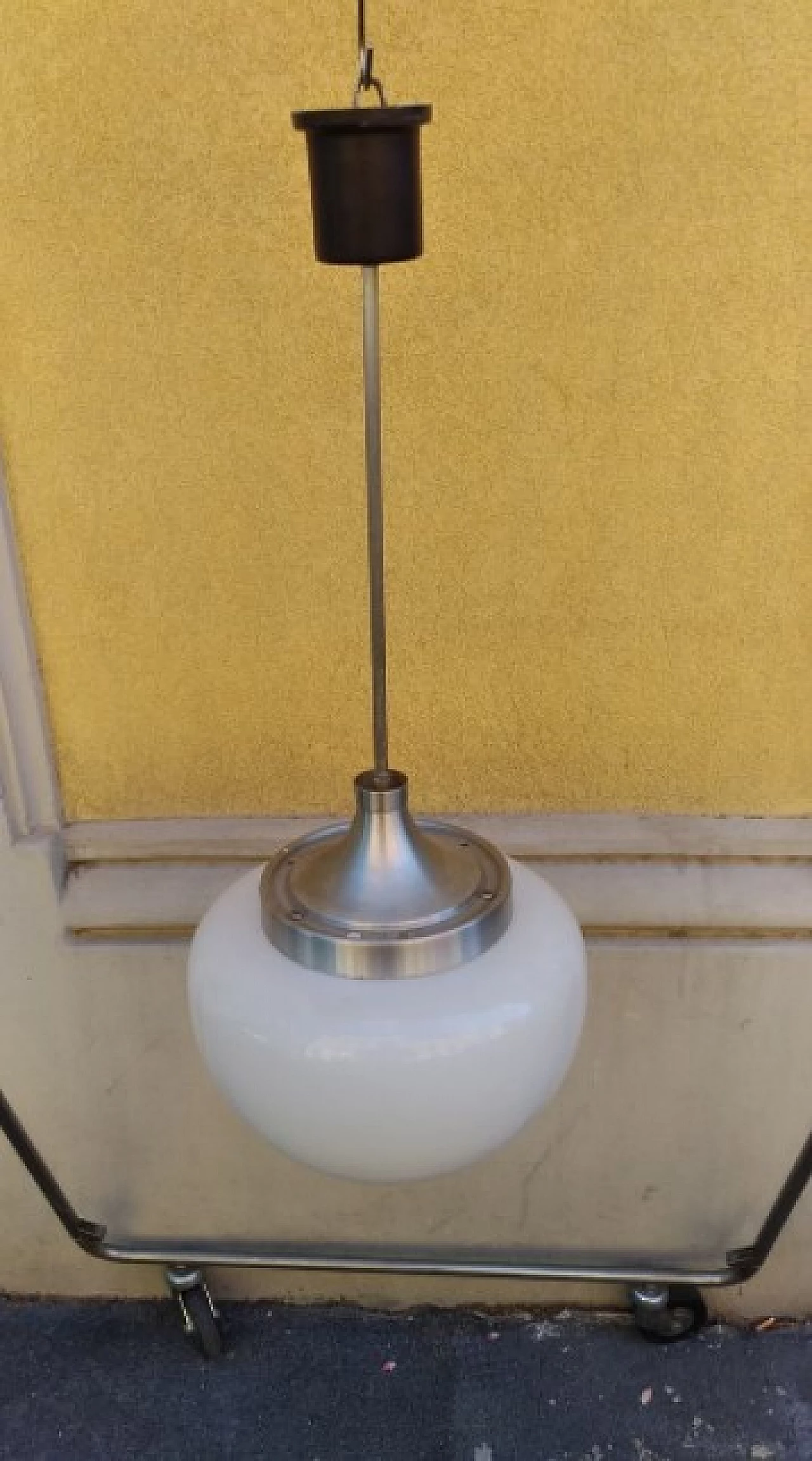 Lampada da soffitto in alluminio e vetro lattimo di Oscar Torlasco per Lumi, anni '60 1263129